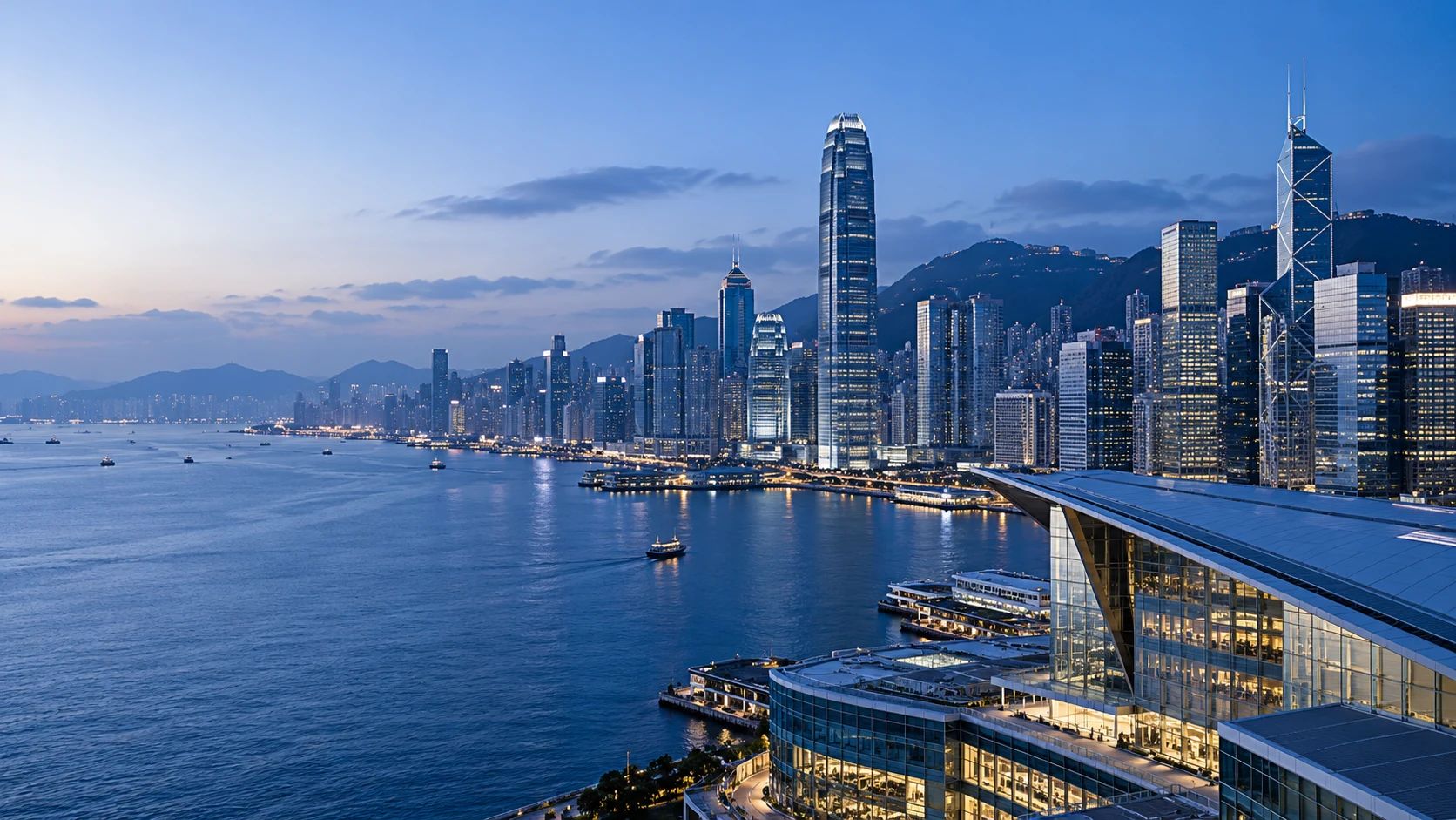 藍調海港與玻璃建築，象徵跨境商務連接；原創生成情境圖